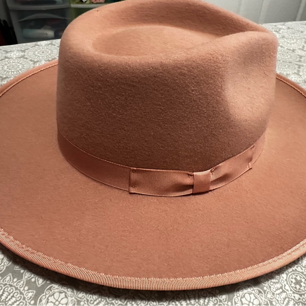 Gigi Pip dusty rose rancher